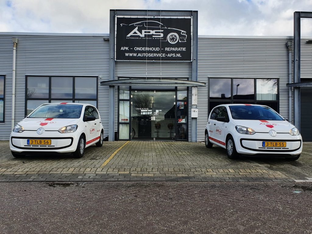 – Autogarages in Zwolle